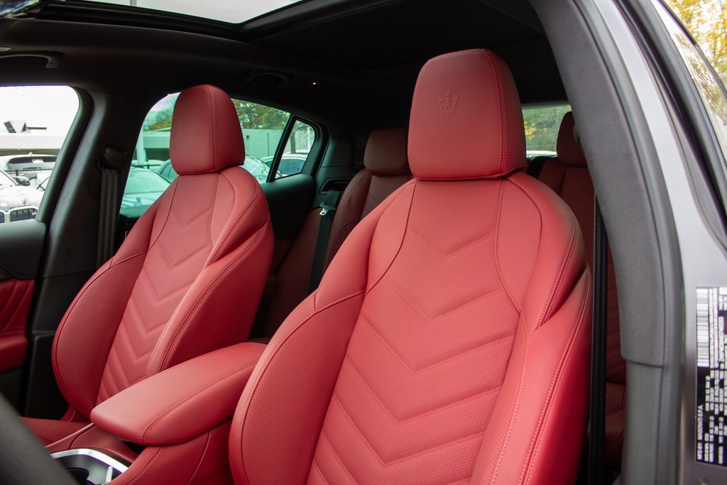 New 2025 Maserati Grecale Modena image 12