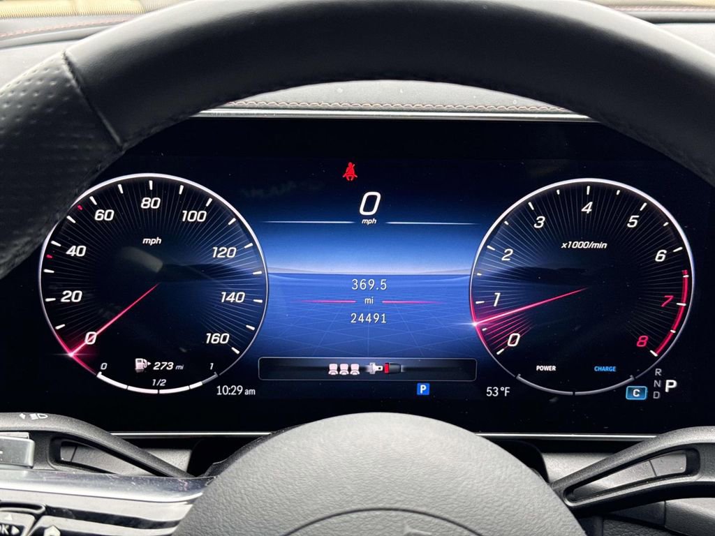 Used 2024 Mercedes-Benz GLC 300 4MATIC image 11