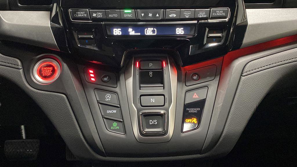 Used 2024 Honda Odyssey Sport image 28