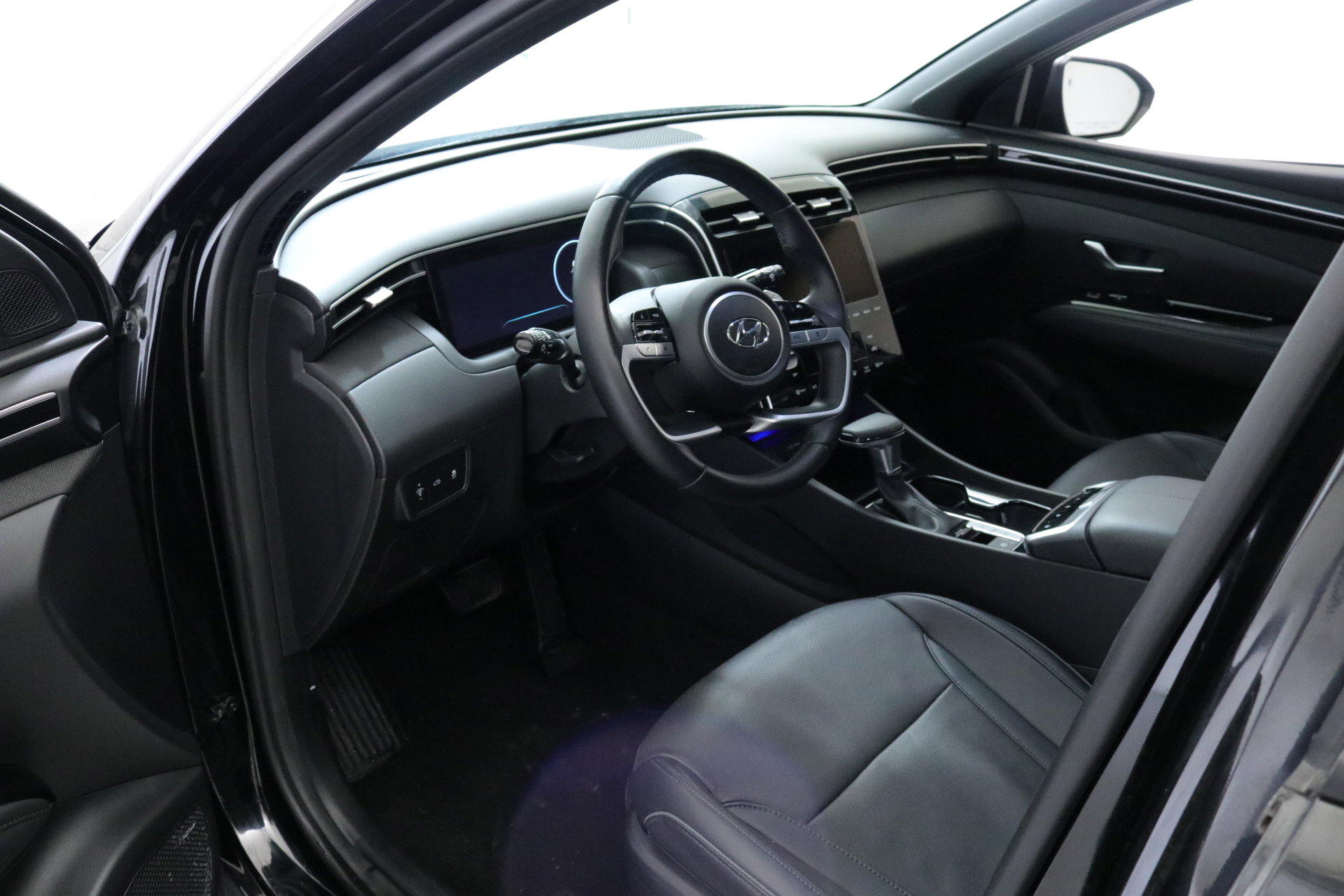 Used 2024 Hyundai Santa Cruz Limited image 19