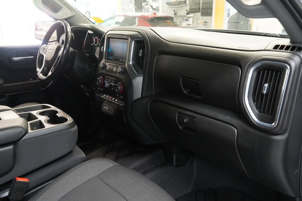 Used 2020 Chevrolet Silverado 1500 LT w/ All-Star Edition AWD/4WD image 25