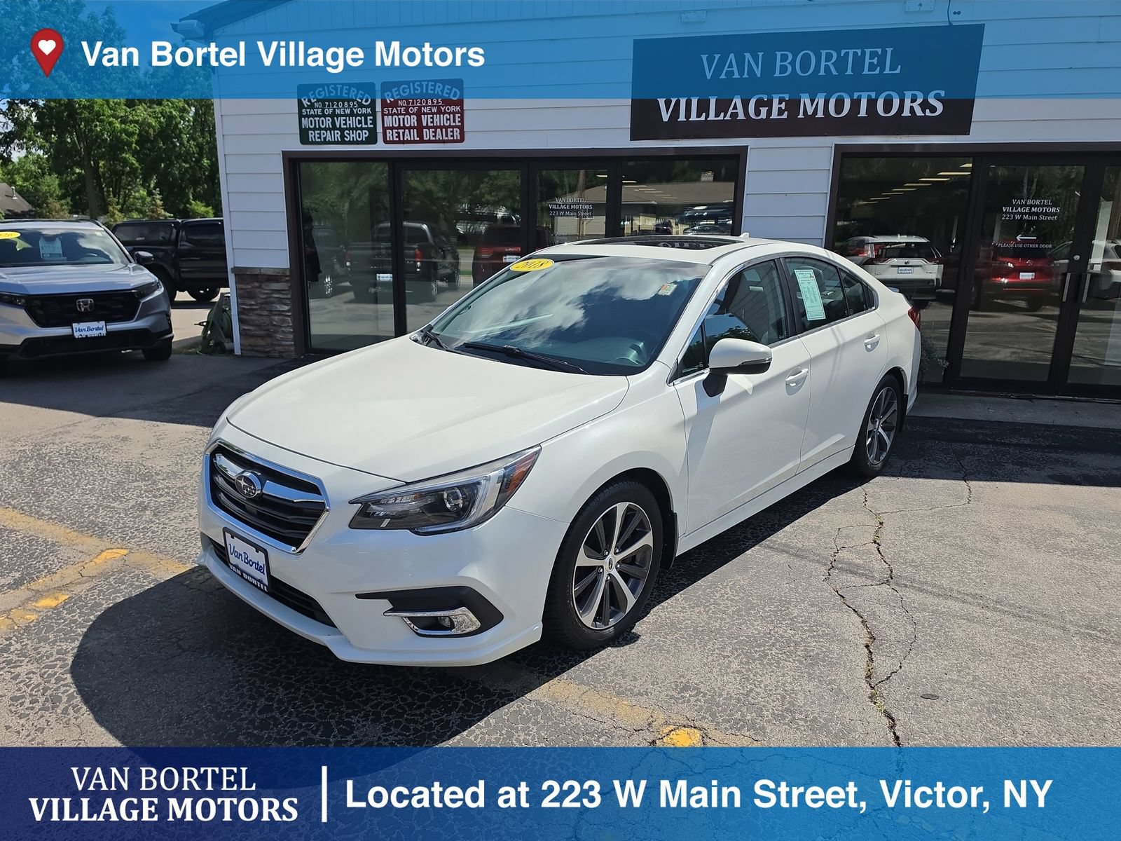 Used 2018 Subaru Legacy 3.6R Limited AWD/4WD image 1