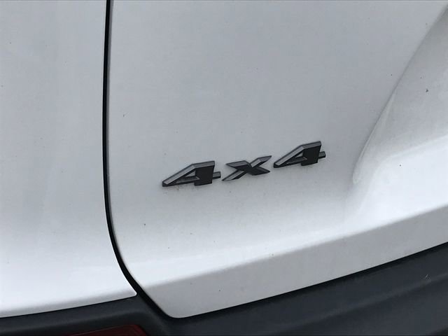 Used 2022 Jeep Cherokee Trailhawk AWD/4WD image 5