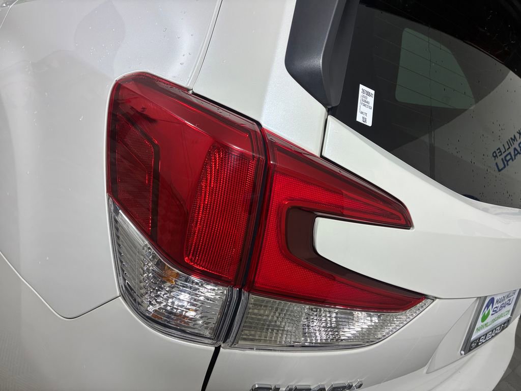 Certified 2023 Subaru Forester Limited image 24