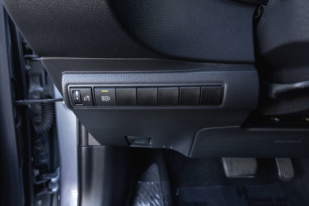 Used 2020 Toyota Corolla XSE w/ Carpet Mat Package (TMS) FWD image 15