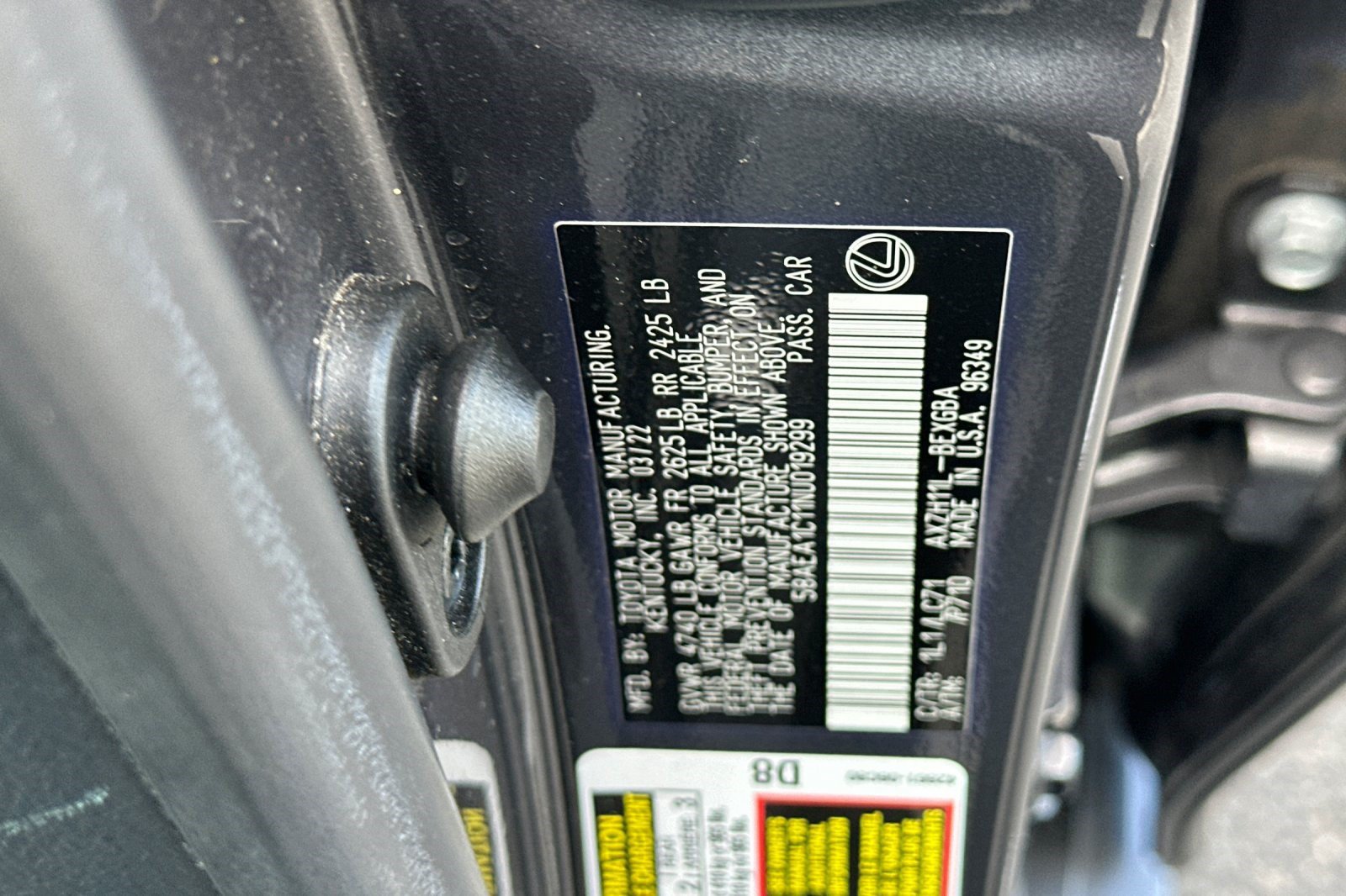 Used 2022 Lexus ES 300h w/ Accessory Package FWD image 27