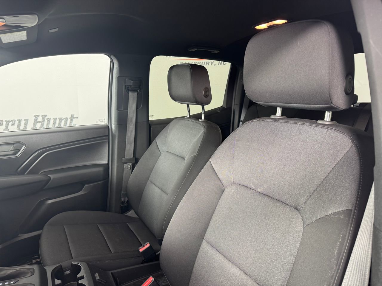 Used 2023 Chevrolet Colorado W/T image 3