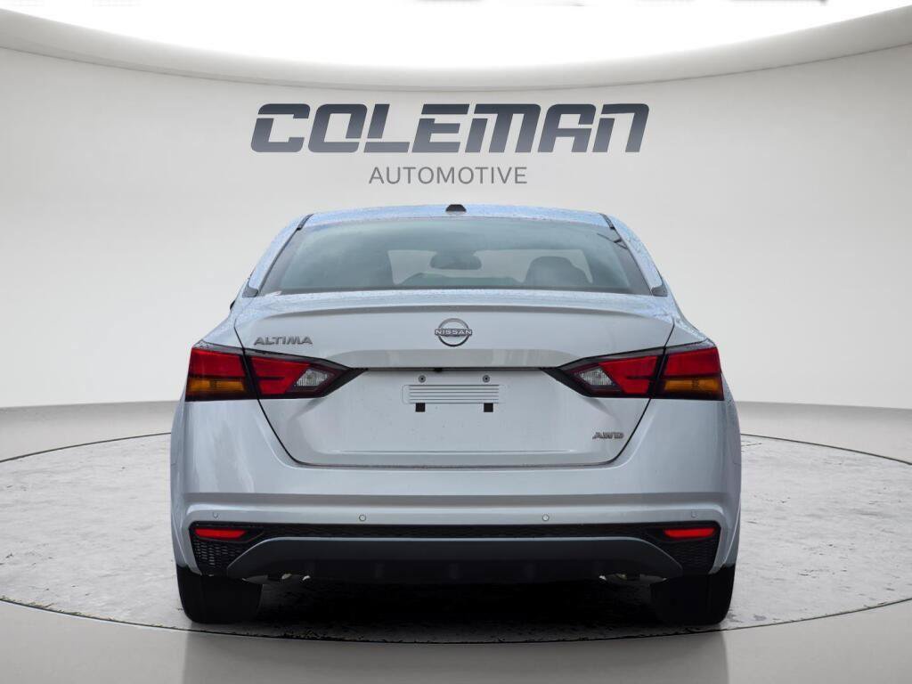 New 2026 Nissan Altima 2.5 SV AWD/4WD image 11