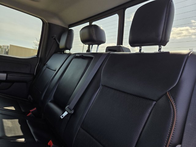 Used 2025 Ford F250 Lariat w/ Lariat Ultimate Package AWD/4WD image 30