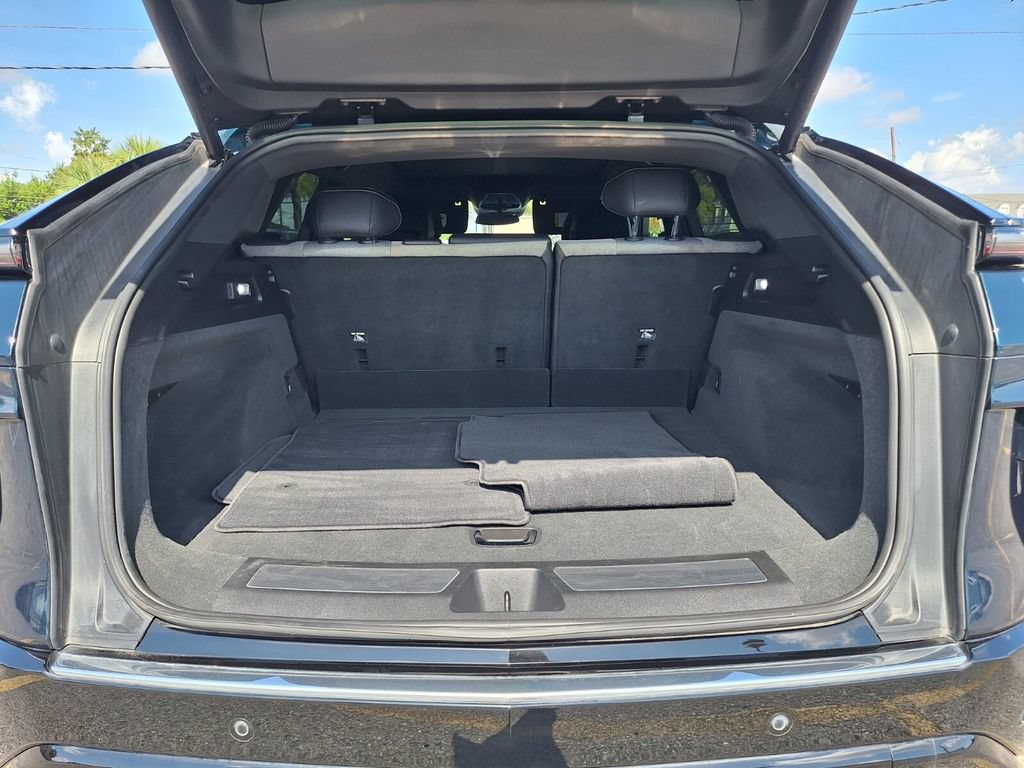 Certified 2024 Cadillac Lyriq Tech AWD/4WD image 25
