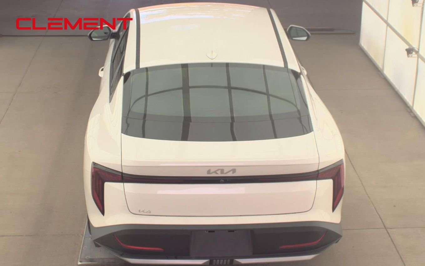 Used 2025 Kia K4 EX image 8