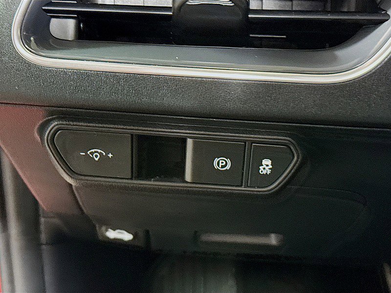 Used 2025 Kia K4 EX image 10