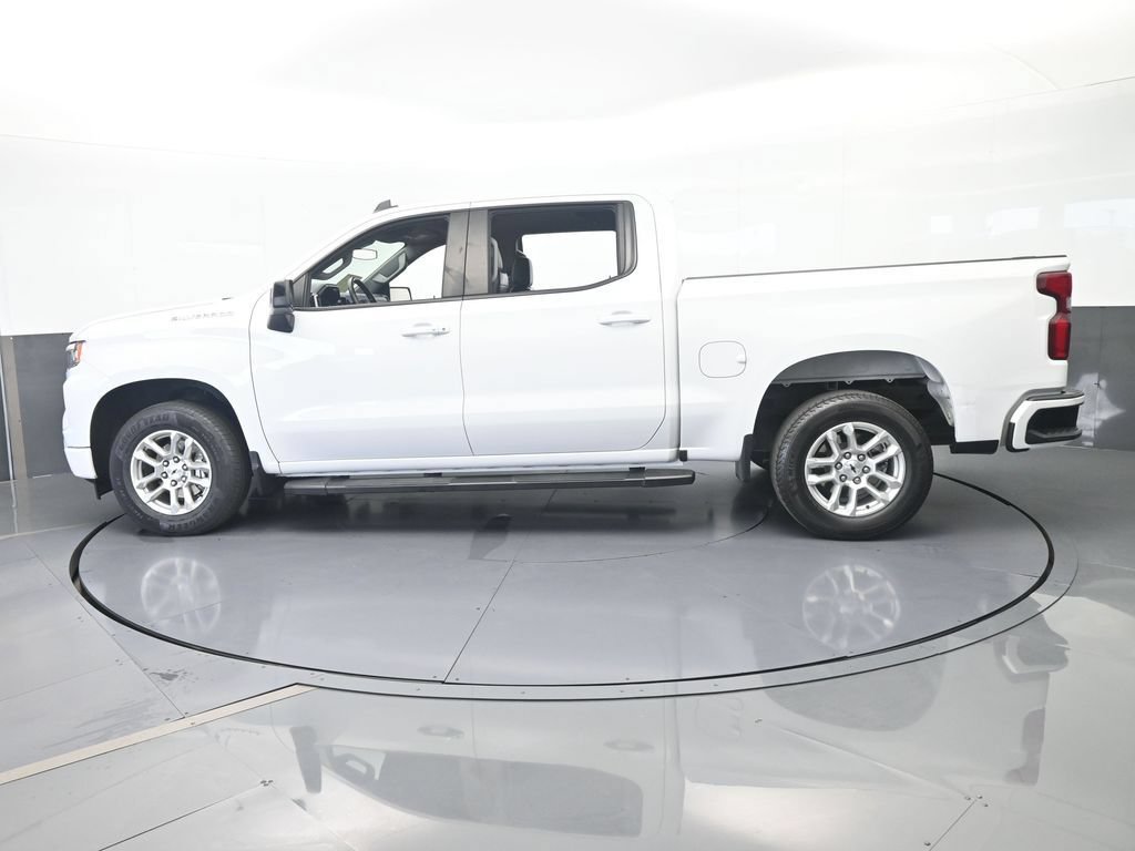 Used 2024 Chevrolet Silverado 1500 RST RWD image 3