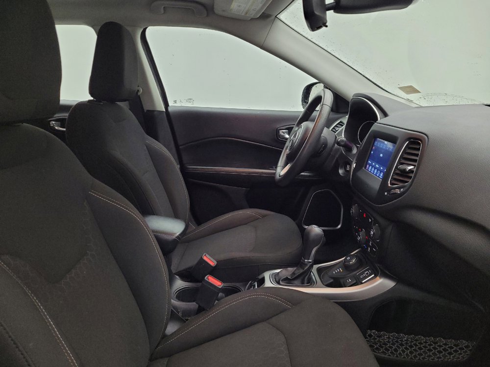 Used 2021 Jeep Compass Sport AWD/4WD image 21