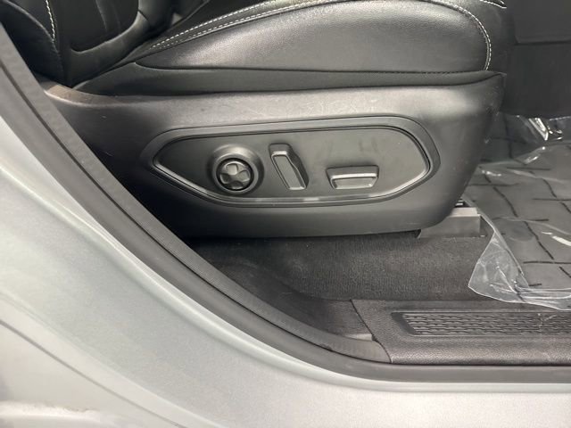 Used 2024 Jeep Grand Cherokee Limited 4xe image 27