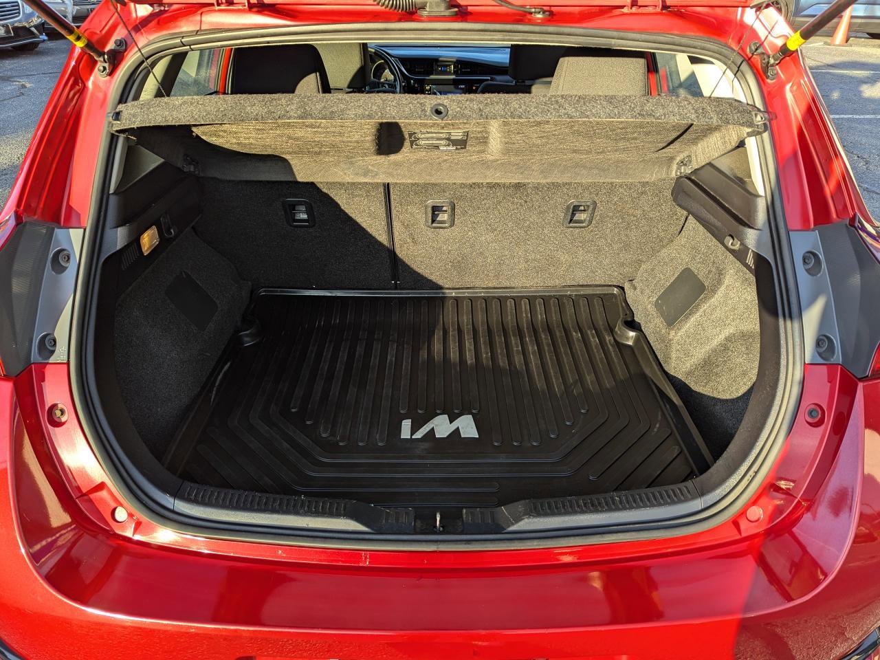 Used 2018 Toyota Corolla iM w/ All-Weather Mat Package FWD image 40