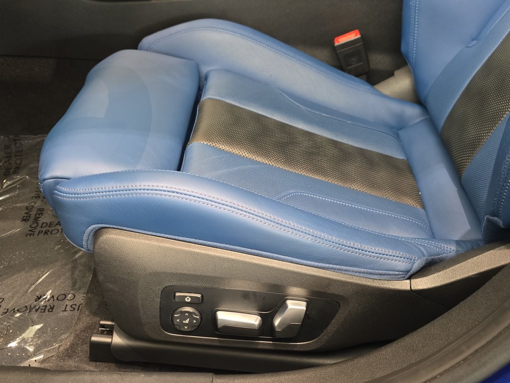 Used 2023 BMW M3 Competition w/ M Carbon Exterior Package RWD image 26