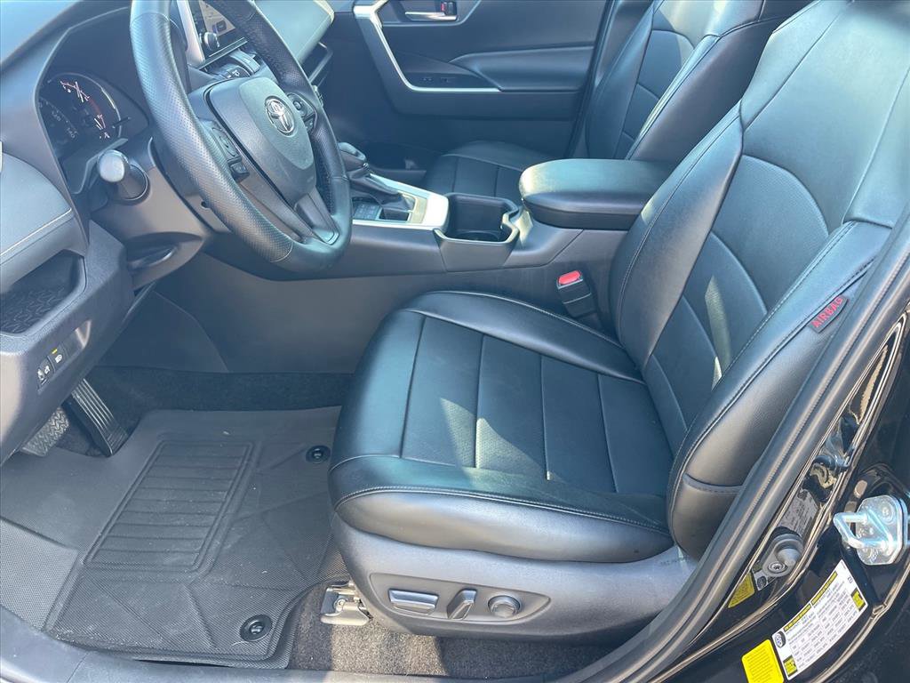 Used 2024 Toyota RAV4 XLE image 10