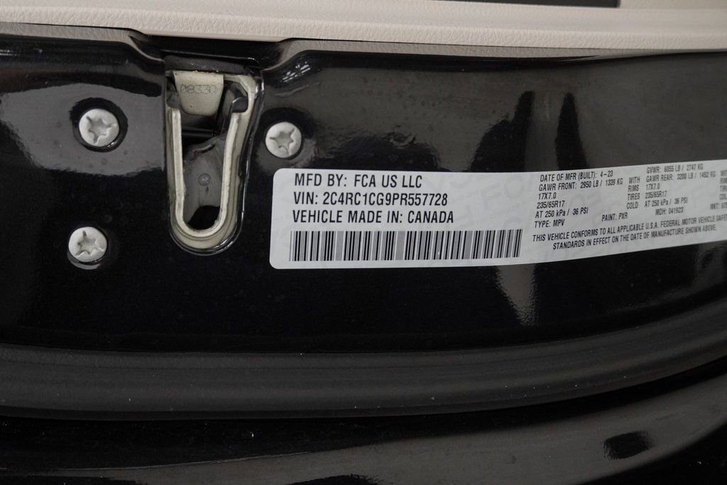 Used 2023 Chrysler Voyager LX image 48
