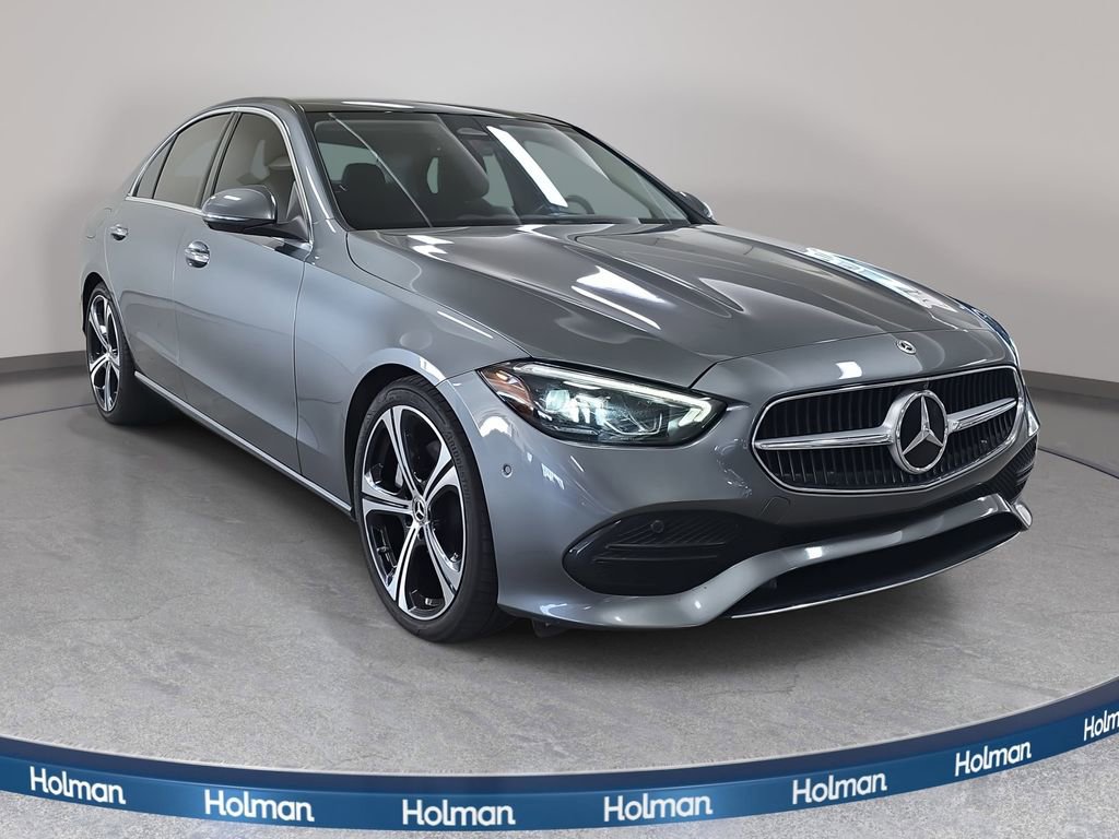 Used 2022 Mercedes-Benz C 300 Sedan image 4
