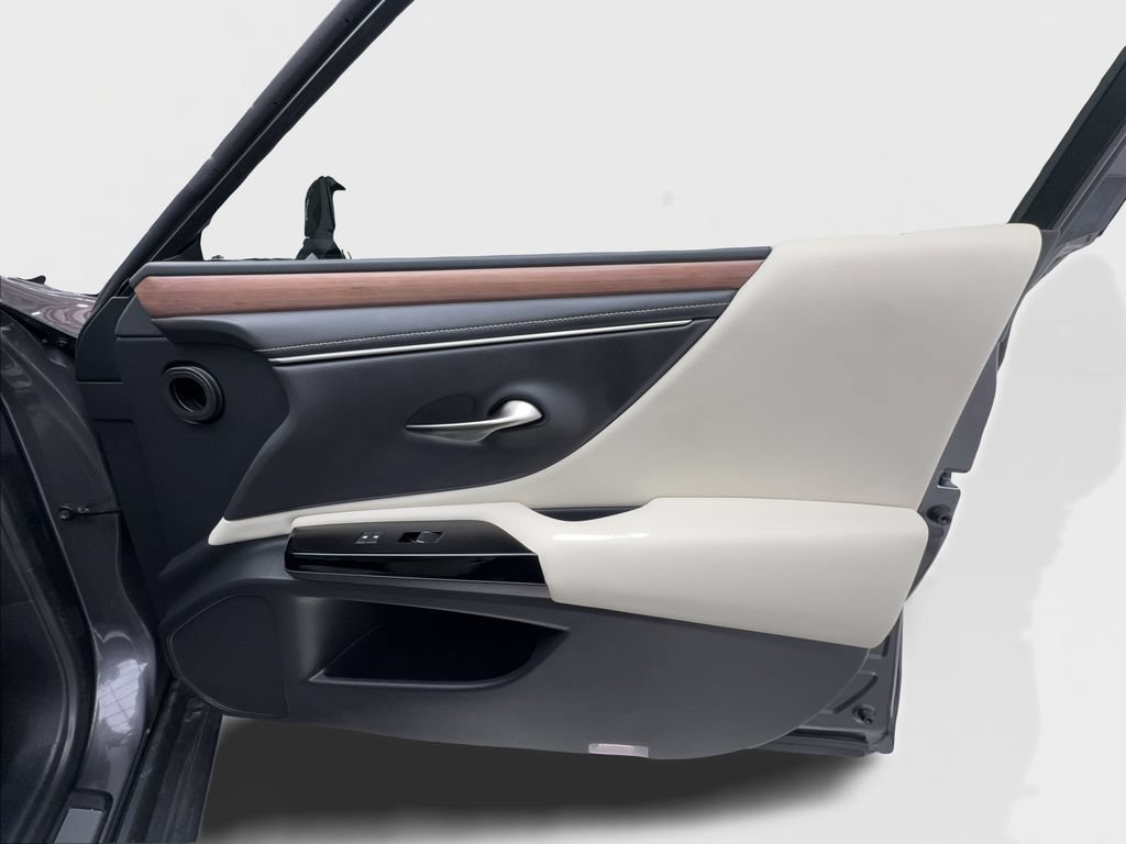 Used 2024 Lexus ES 250 w/ Premium Package AWD/4WD image 33