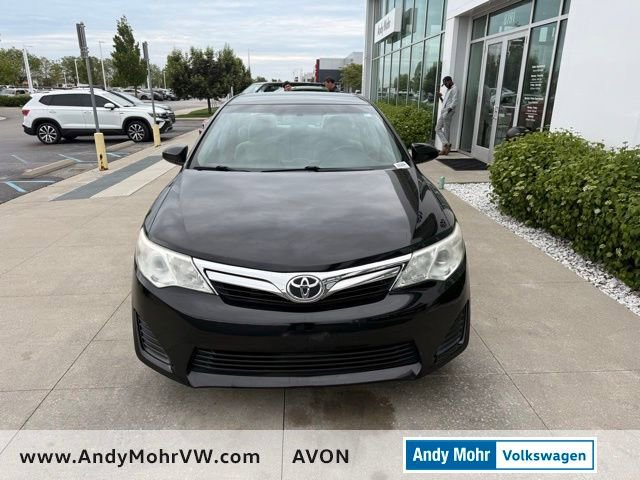 Used 2013 Toyota Camry LE FWD image 2