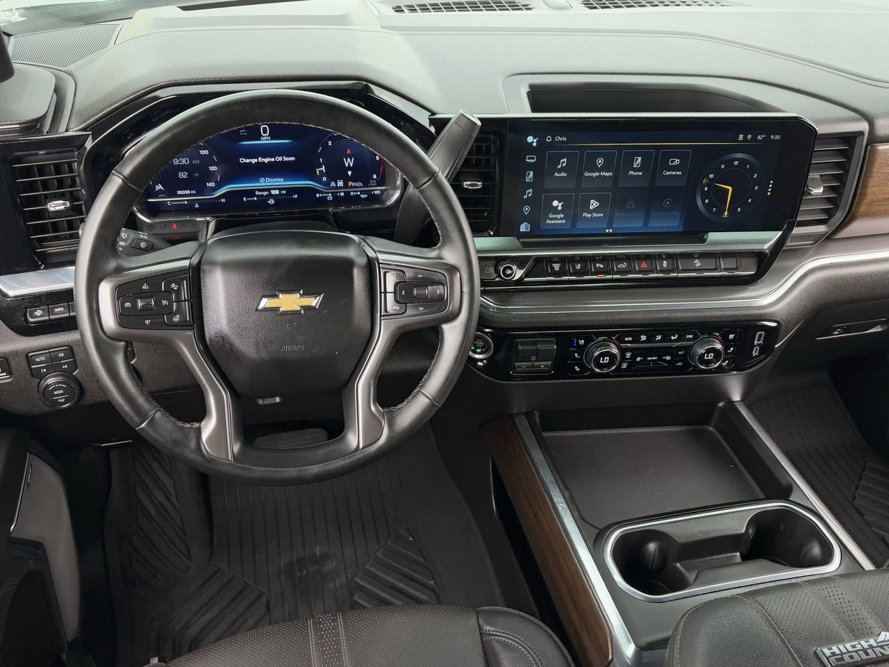 Used 2024 Chevrolet Silverado 2500 High Country w/ High Country Premium Package AWD/4WD image 13