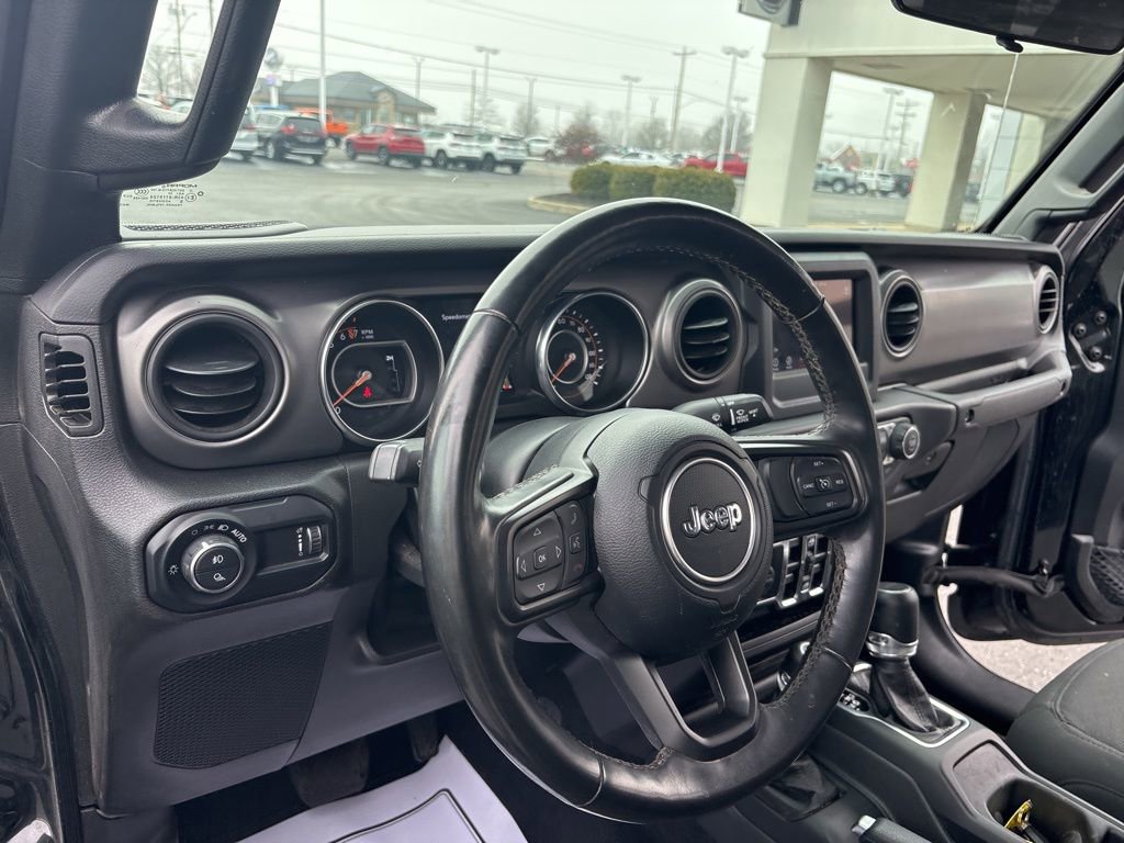 Used 2023 Jeep Gladiator Willys image 40