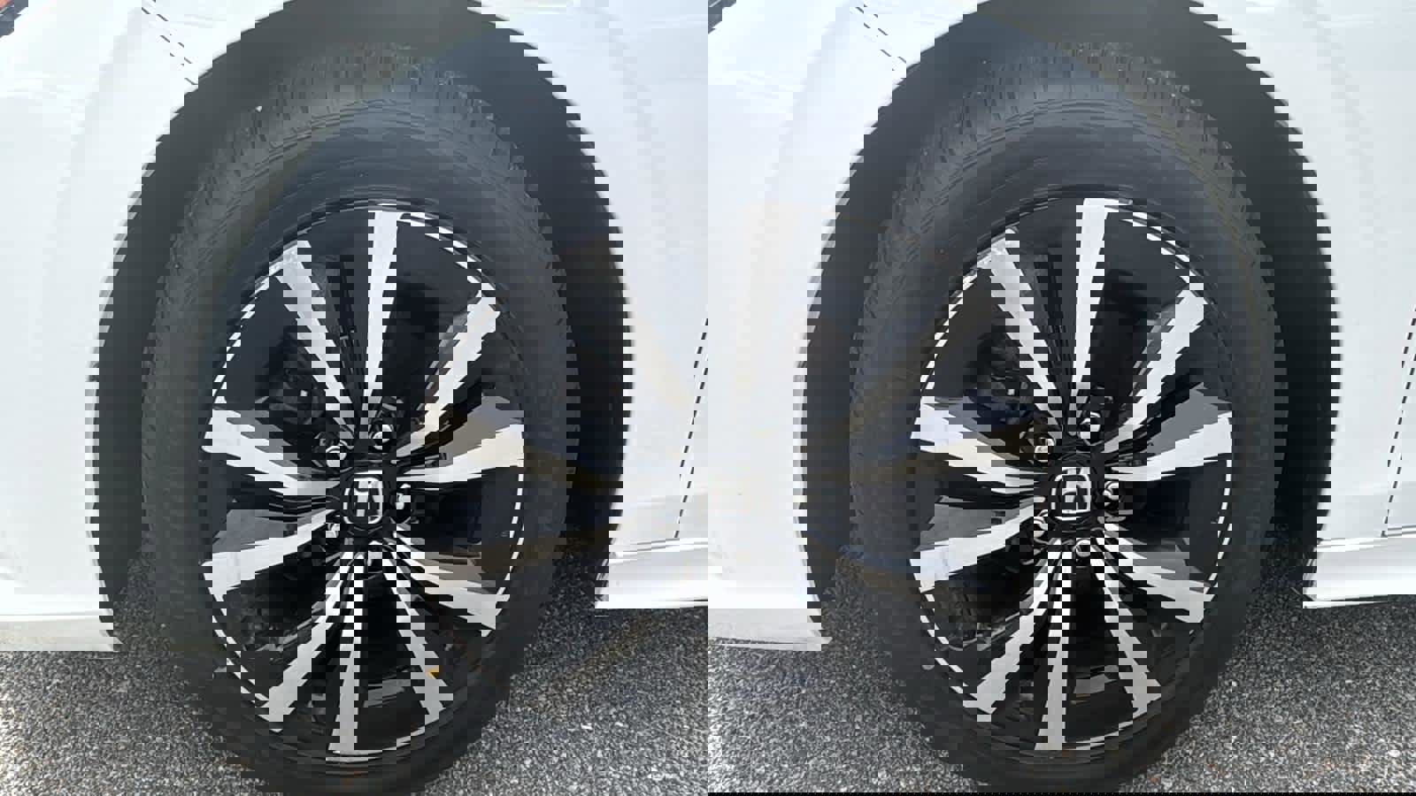 Used 2023 Honda Civic EX image 10