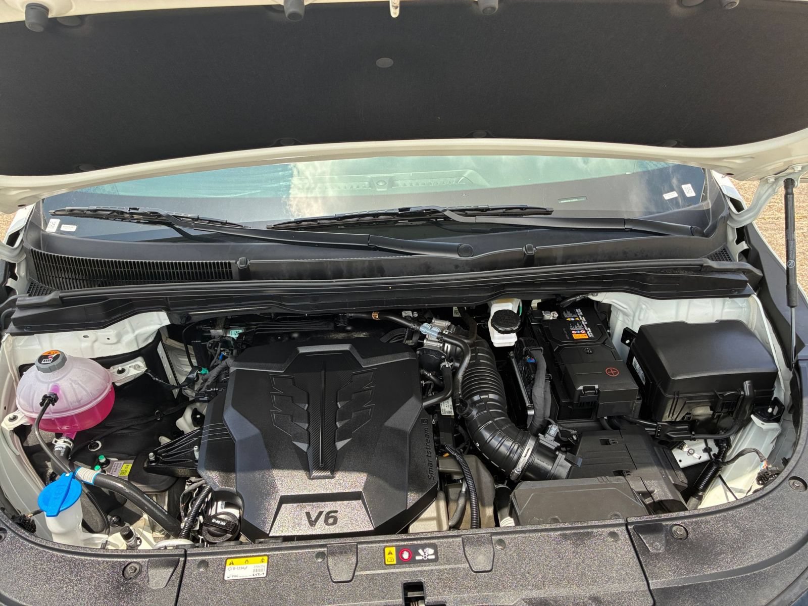 Used 2026 Kia Carnival FWD image 31