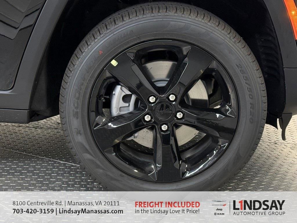 New 2025 Jeep Grand Cherokee L Limited w/ Luxury Tech Group II image 9