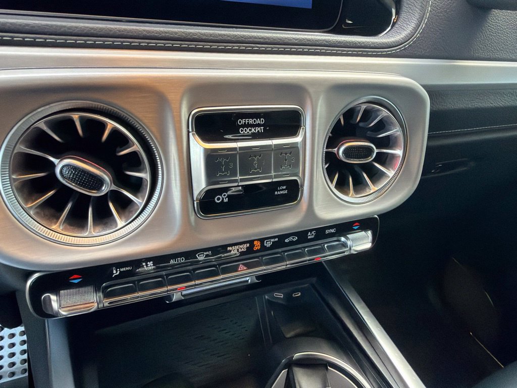 Used 2025 Mercedes-Benz G 550 image 48