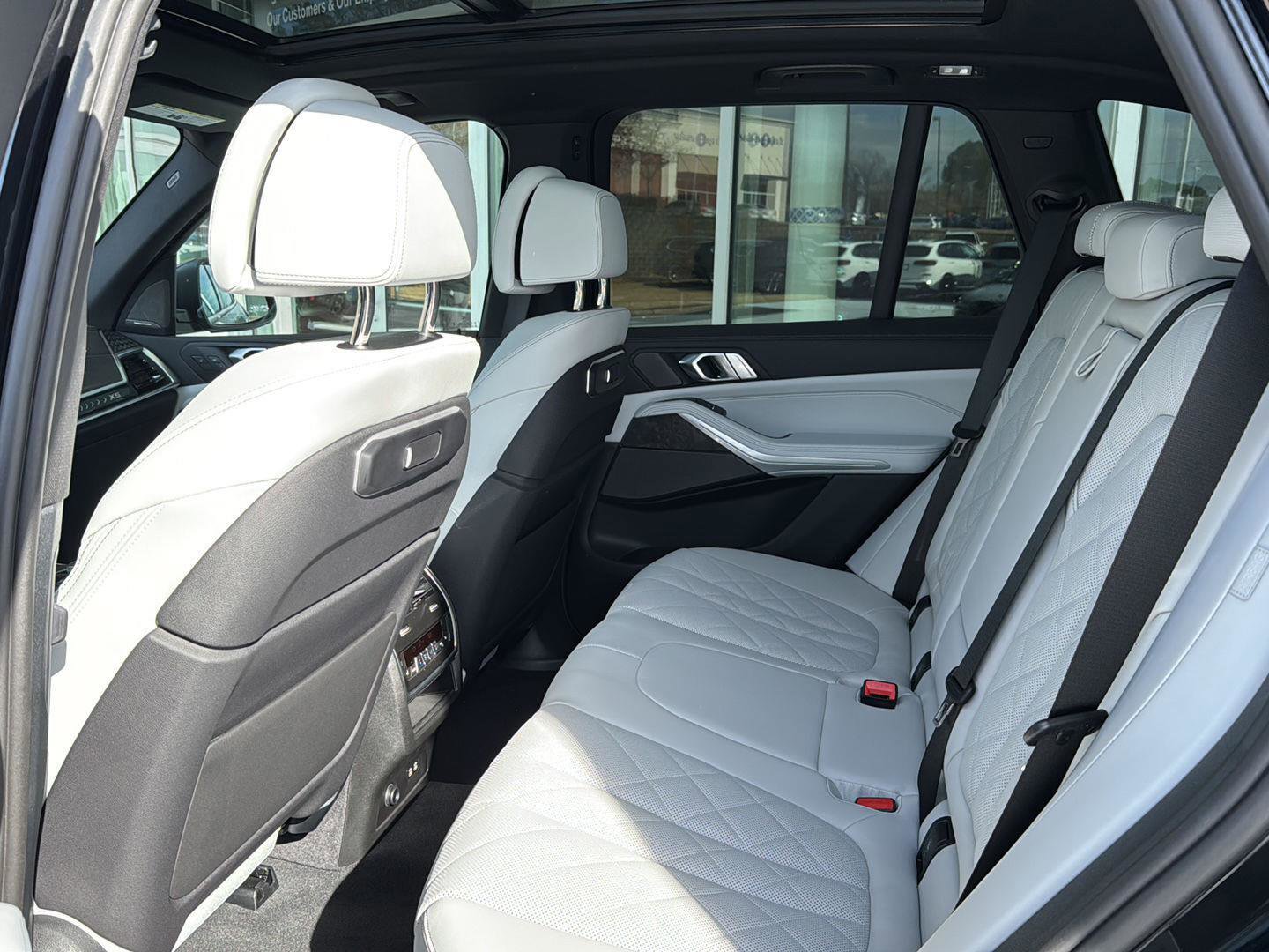 New 2026 BMW X5 xDrive40i image 10