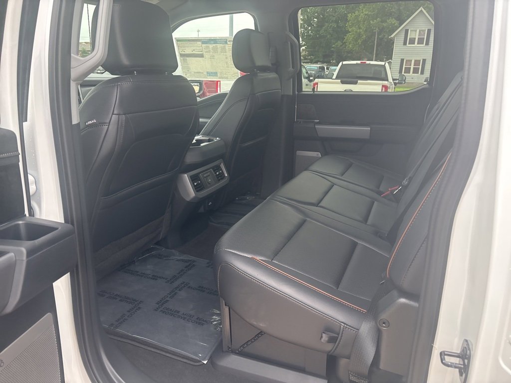 New 2025 Ford F250 Lariat w/ Black Appearance Package image 10