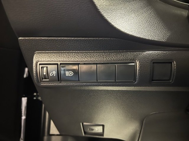 Used 2024 Toyota Corolla SE image 35