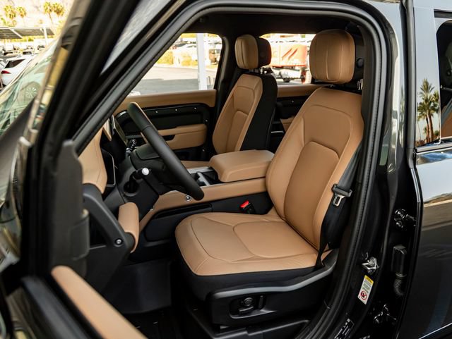 New 2026 Land Rover Defender 110 X AWD/4WD image 13