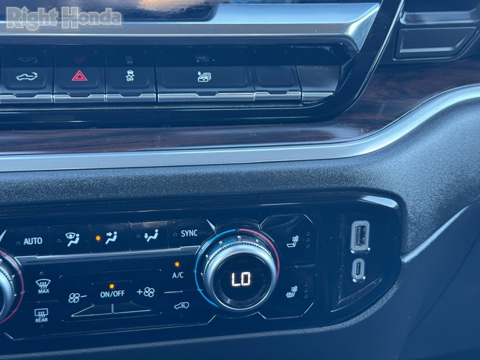 Used 2024 GMC Sierra 1500 SLT image 21