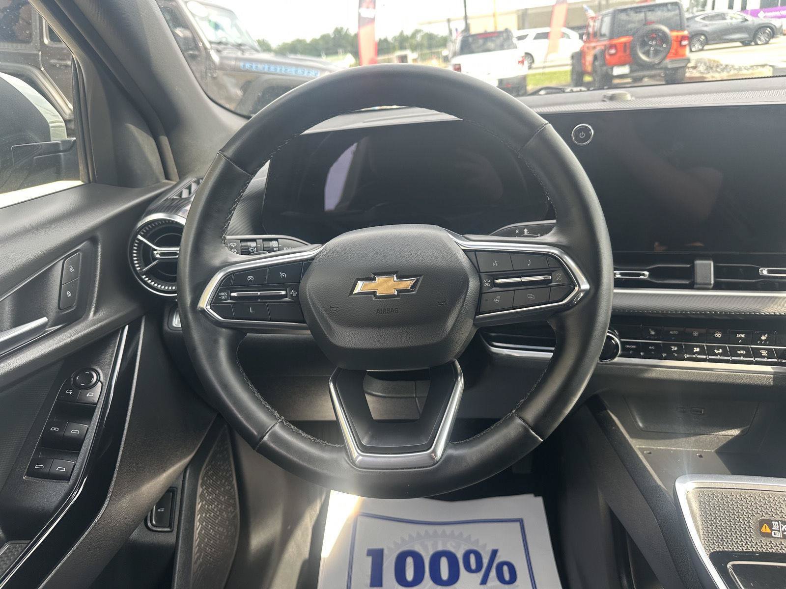 Used 2025 Chevrolet Equinox LT w/ Convenience Package II AWD/4WD image 31