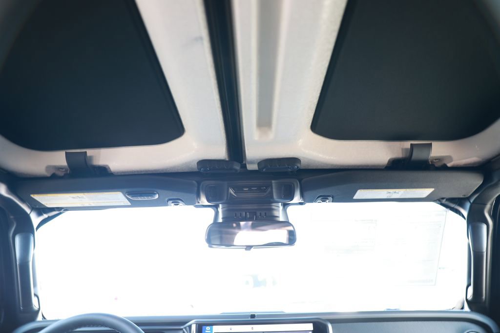 New 2026 Jeep Gladiator Rubicon AWD/4WD image 30