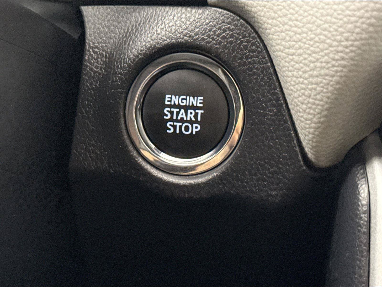 Certified 2025 Toyota RAV4 Limited FWD image 22