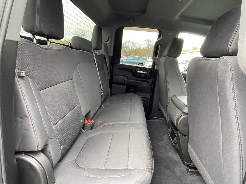 Used 2020 Chevrolet Silverado 2500 Custom w/ Custom Value Package AWD/4WD image 21