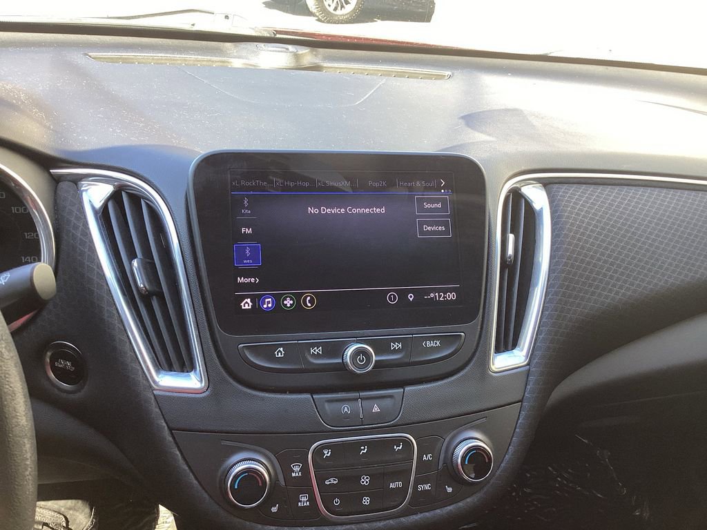 Used 2020 Chevrolet Malibu LT image 13