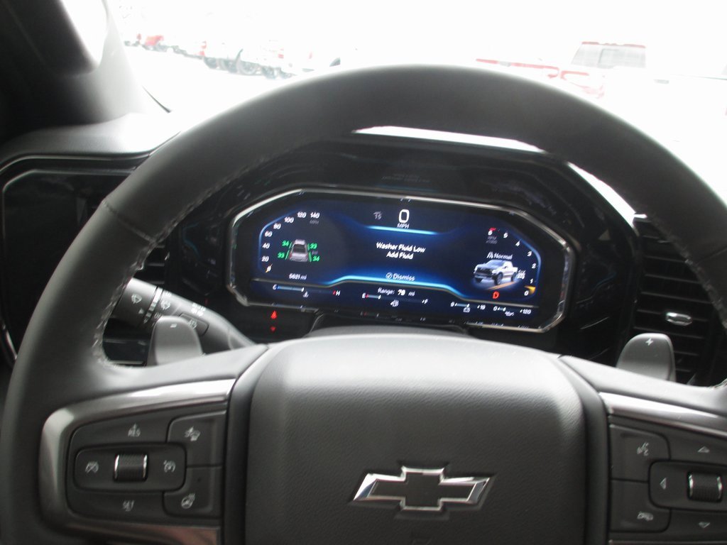 Used 2025 Chevrolet Silverado 1500 ZR2 w/ Technology Package image 31