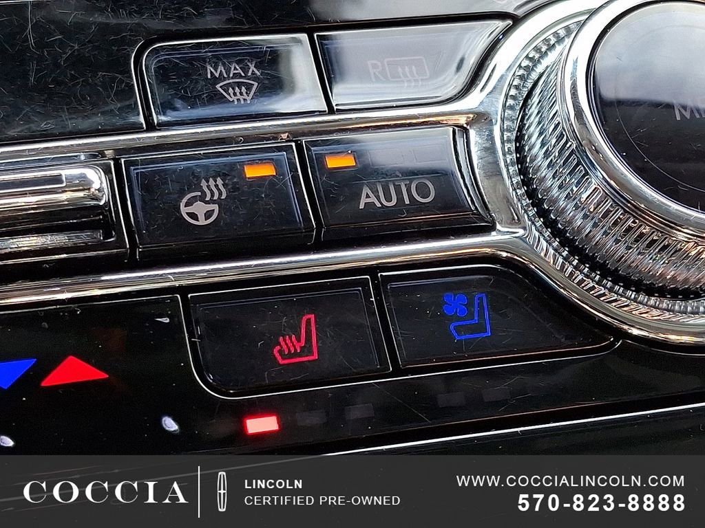 Certified 2022 Lincoln Corsair AWD w/ Equipment Group 101A image 24