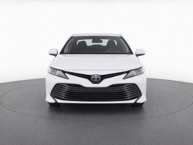 Used 2020 Toyota Camry LE FWD image 5