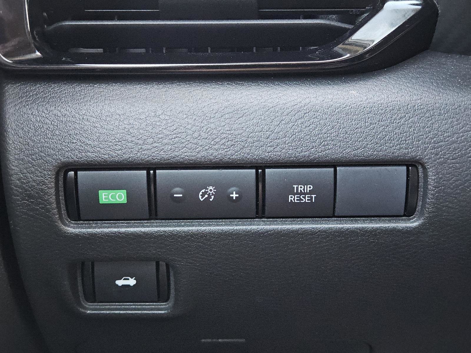 Used 2024 Nissan Sentra SV w/ All-Weather Package image 18