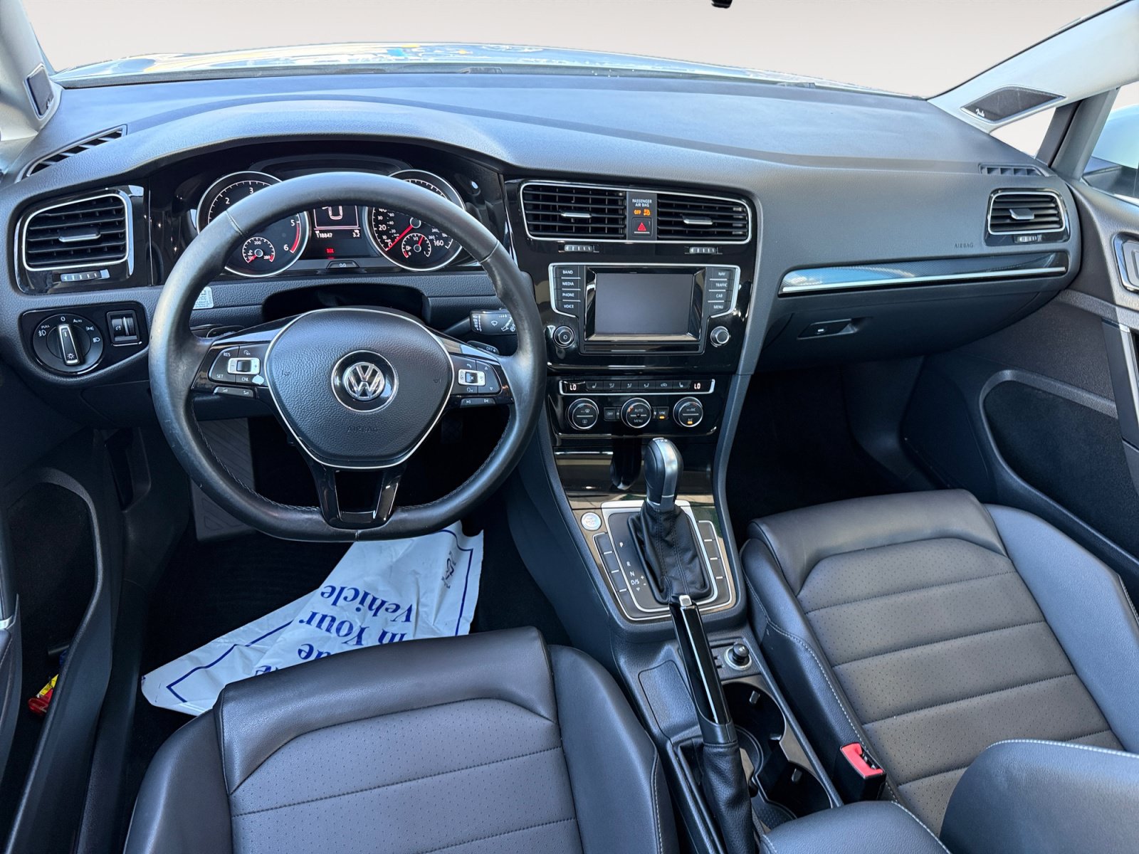 Used 2015 Volkswagen Golf TDI SEL w/ Lighting Package (SEL) FWD image 15