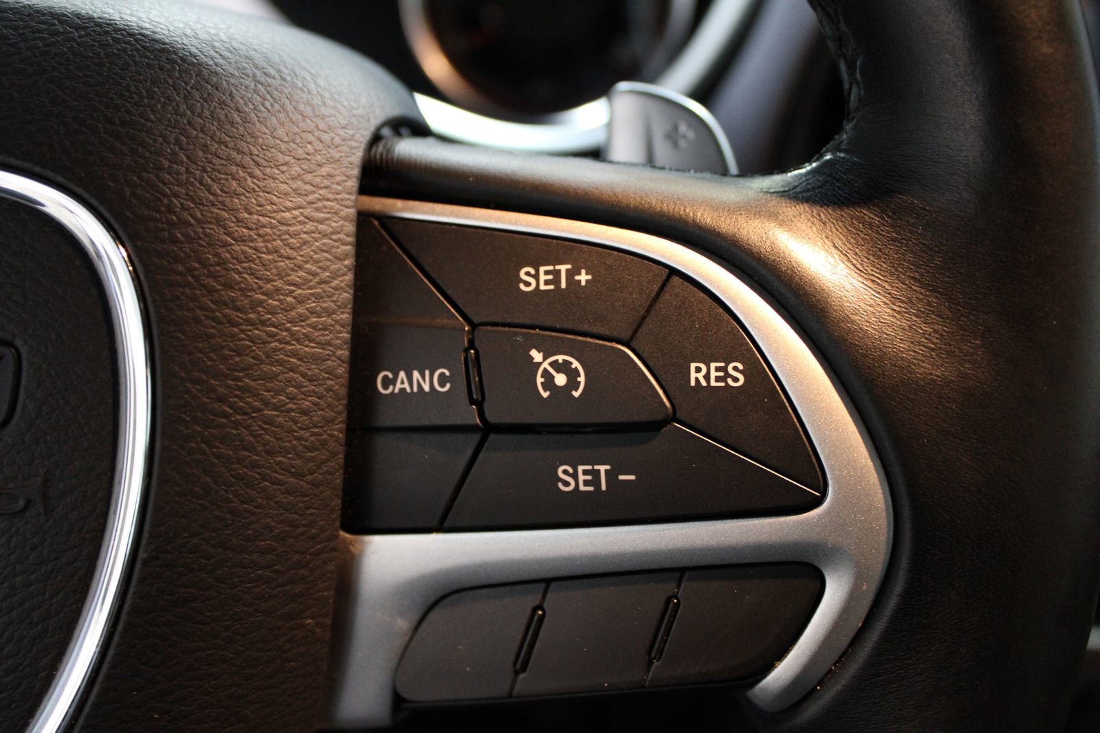 Used 2016 Dodge Challenger SXT Plus image 23