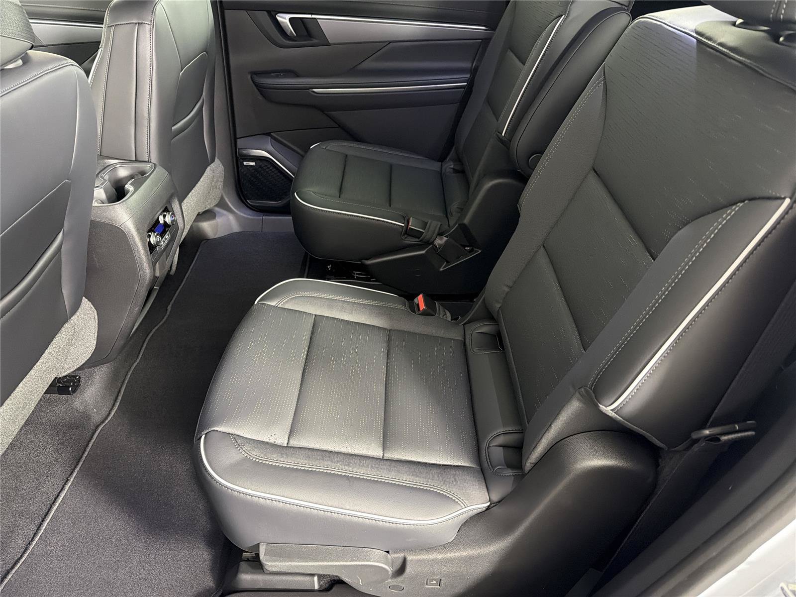 New 2026 Buick Enclave Sport Touring w/ Power Package FWD image 20