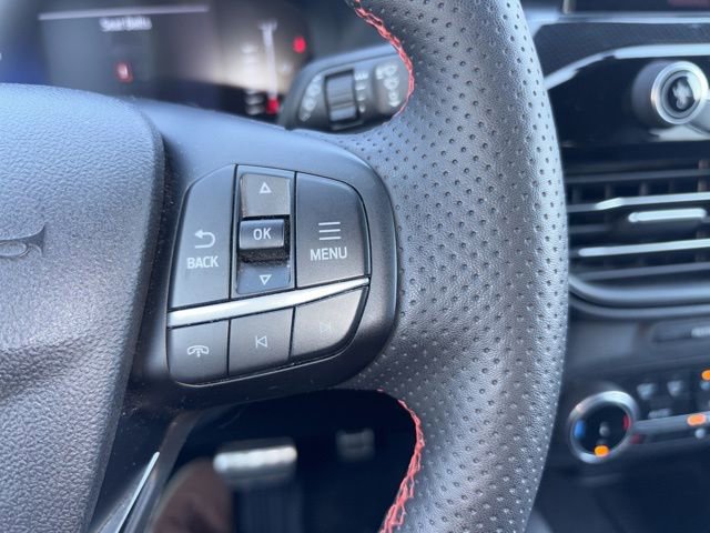Certified 2023 Ford Escape ST-Line Select AWD/4WD image 30